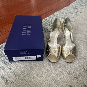 Stuart weitzman gold heels